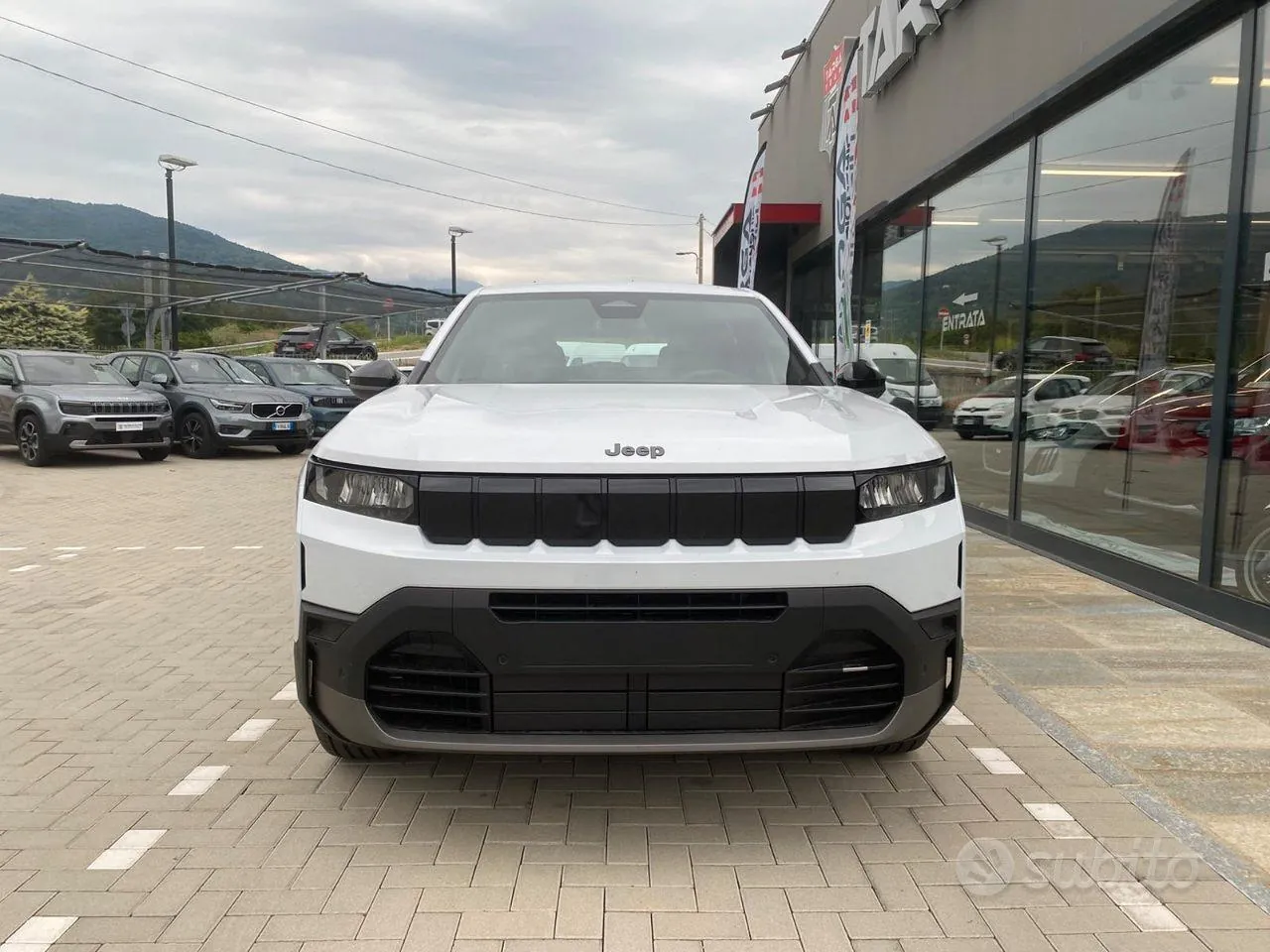 Jeep Compass 2026 photo 2