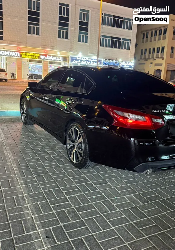 Nissan Altima 2018 photo 3