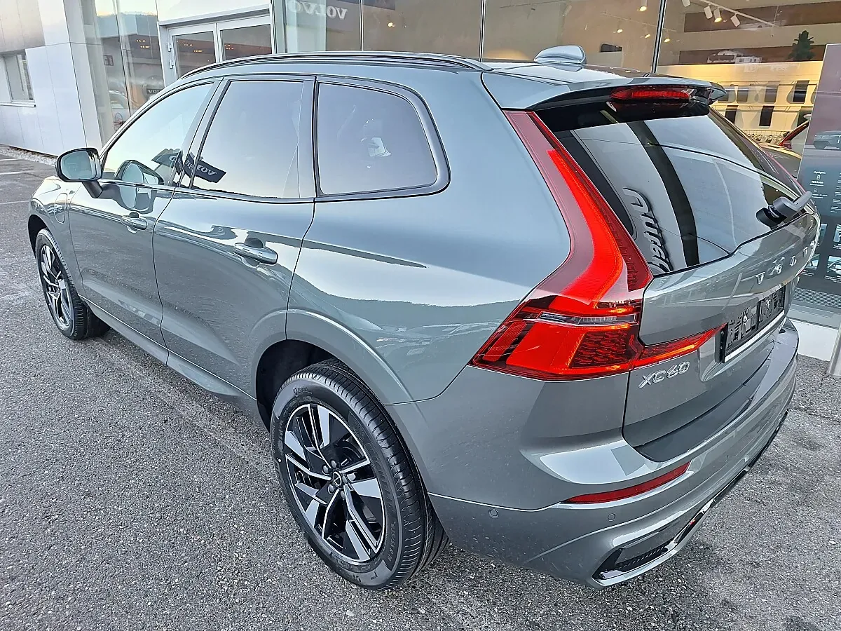 Volvo Xc60 2026 photo 2