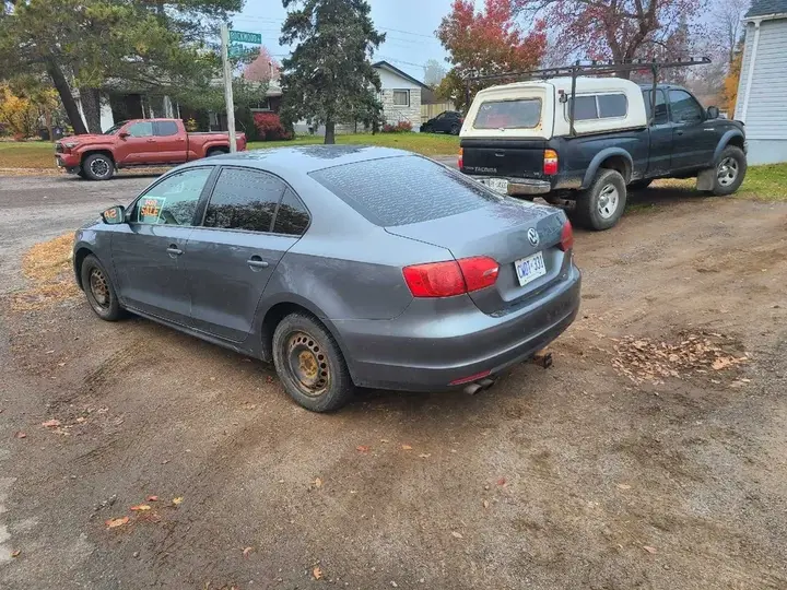 Volkswagen Jetta 2014 photo 4