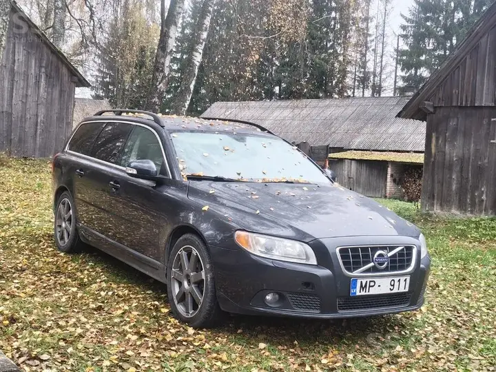 Volvo V70