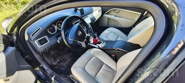 Volvo V70 2011 photo 3