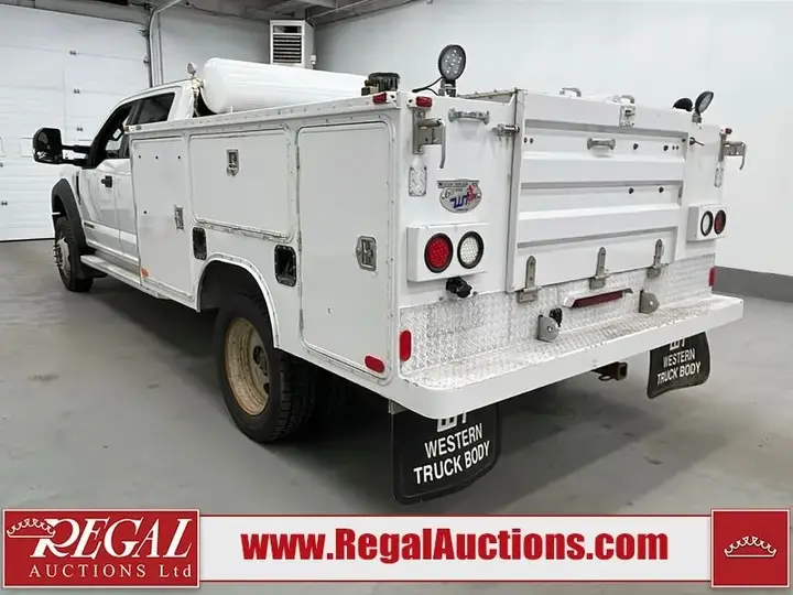 Ford F-450 2018 photo 4