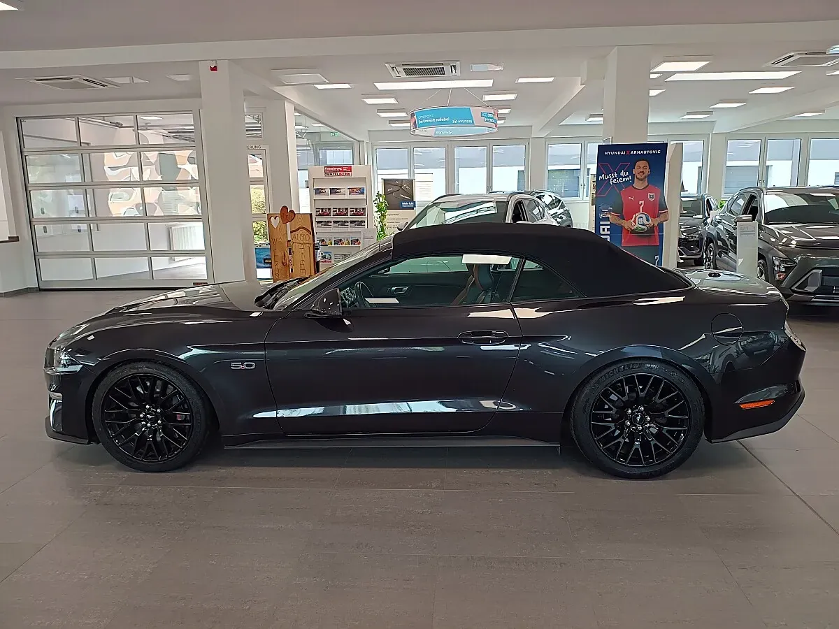 Ford Mustang 2023 photo 3