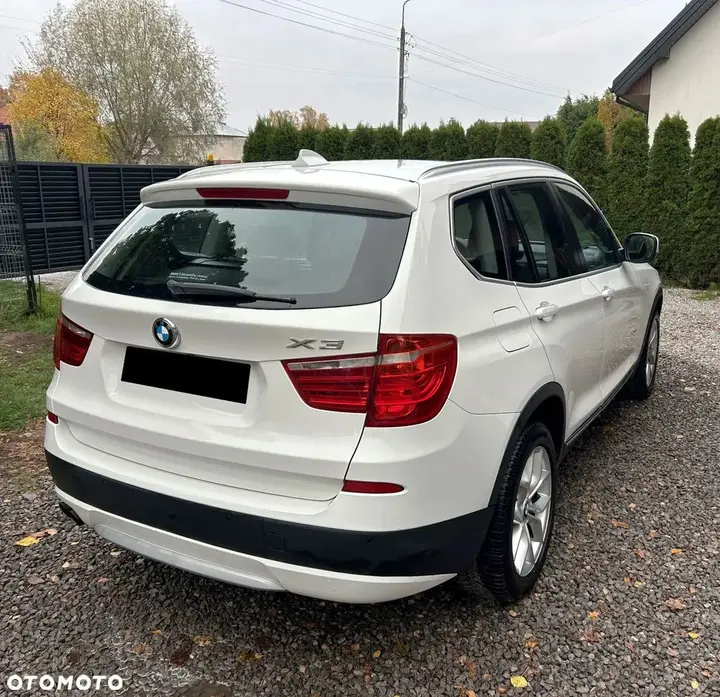 BMW X3 2012 photo 2