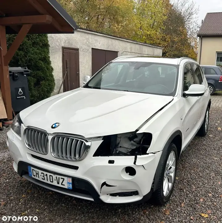 BMW X3 2012 photo 4