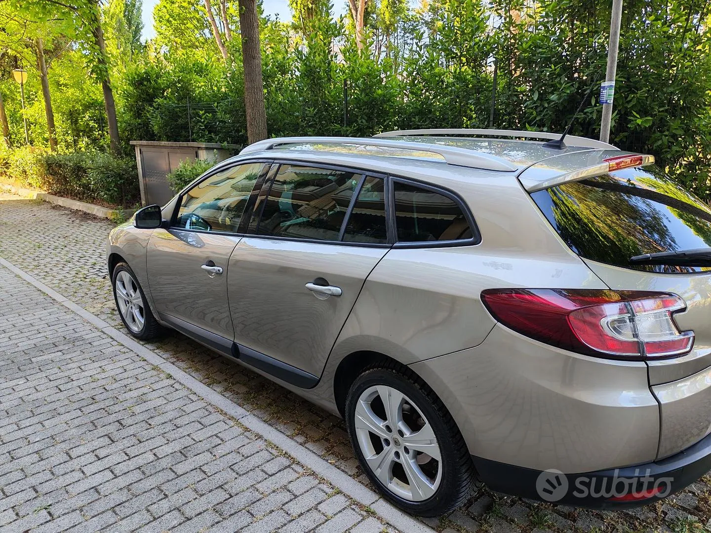 Renault Megane 2010 photo 5