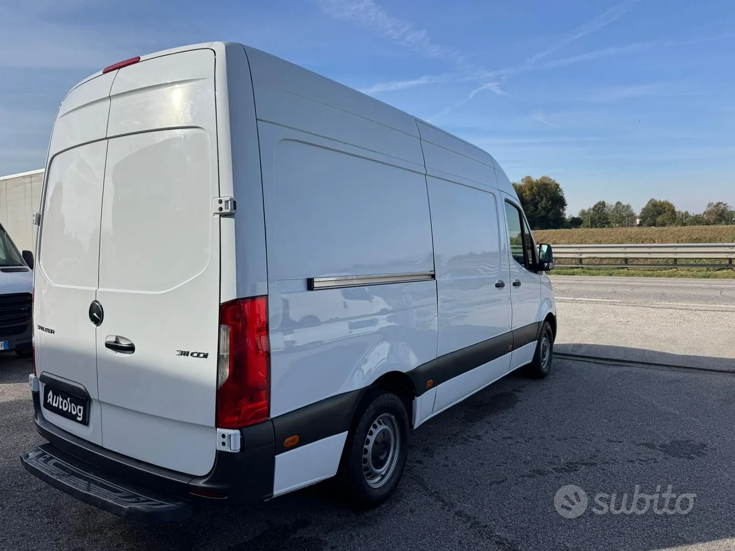 Mercedes-Benz Sprinter 2022 photo 4