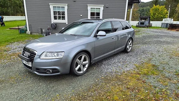Audi A6 2010 photo 2