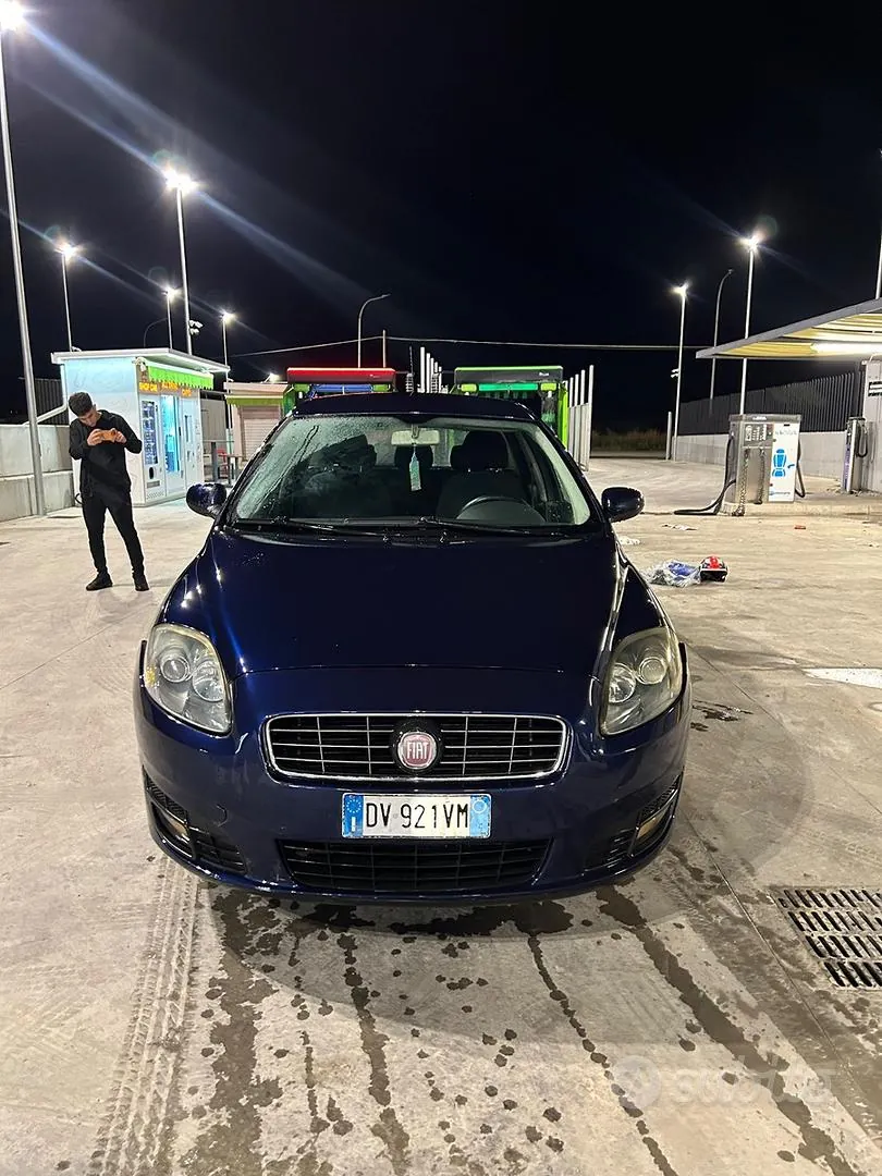 Fiat Croma 2009 photo 2
