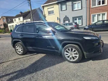 Jeep Cherokee 2015 photo 3