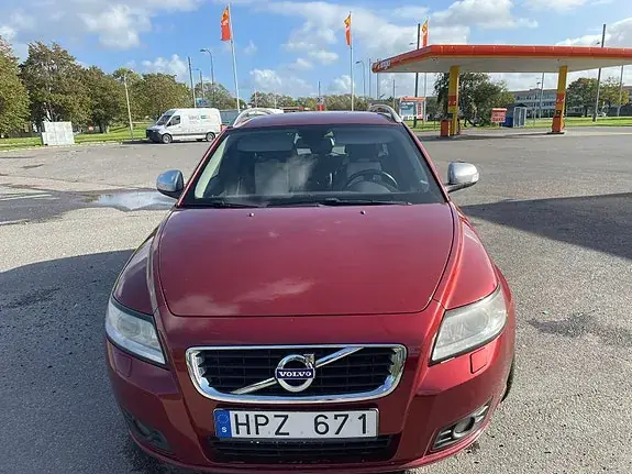 Volvo V50