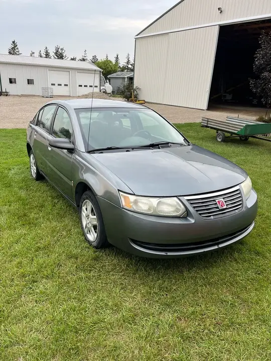 Saturn Ion 2006 photo 2