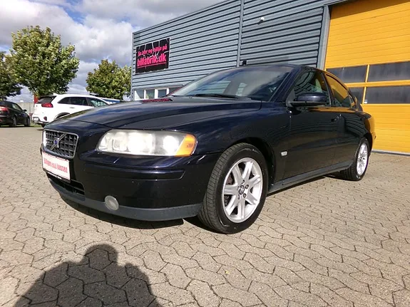 Volvo S60 2005 photo 2