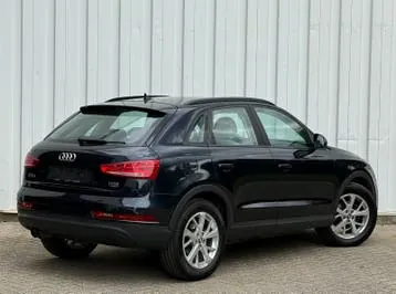 Audi Q3 2012 photo 3