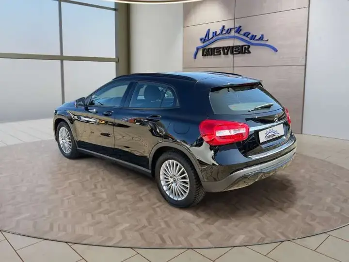 Mercedes-Benz Gla 2019 photo 3