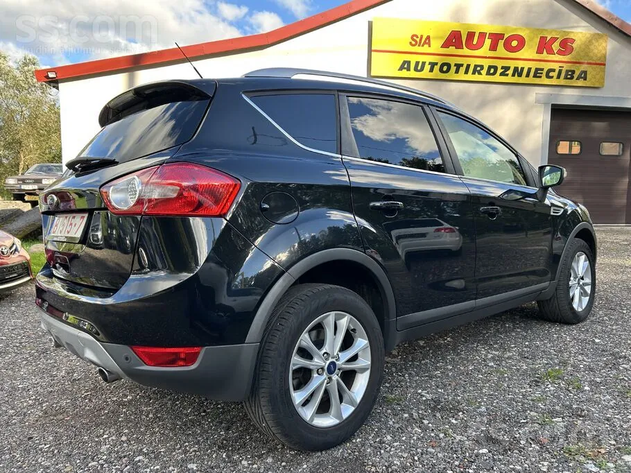 Ford Kuga 2013 photo 4