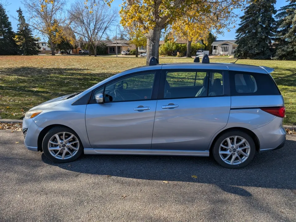 Mazda Mazda5