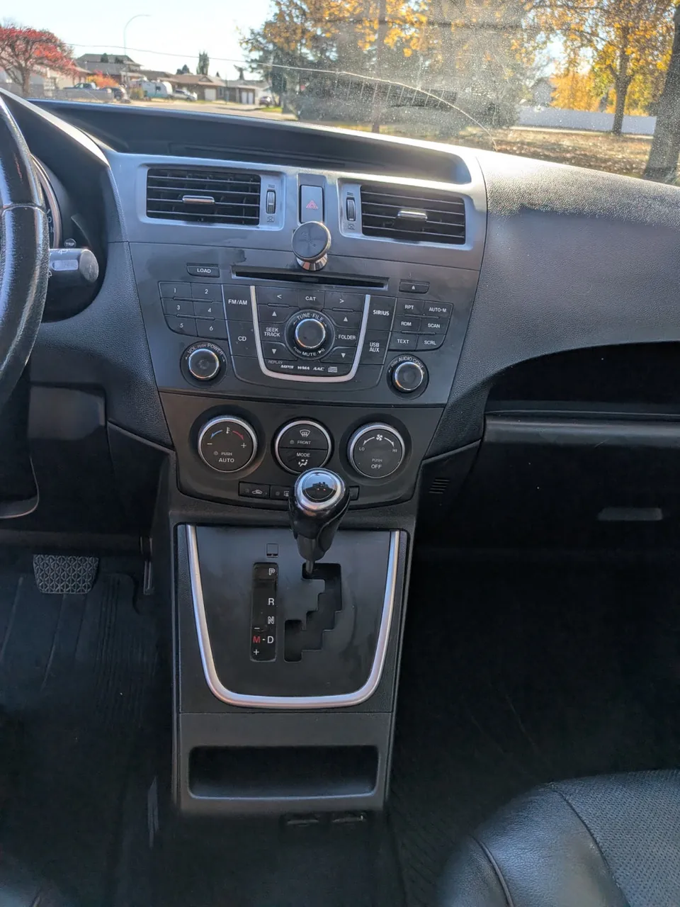 Mazda Mazda5 2013 photo 5