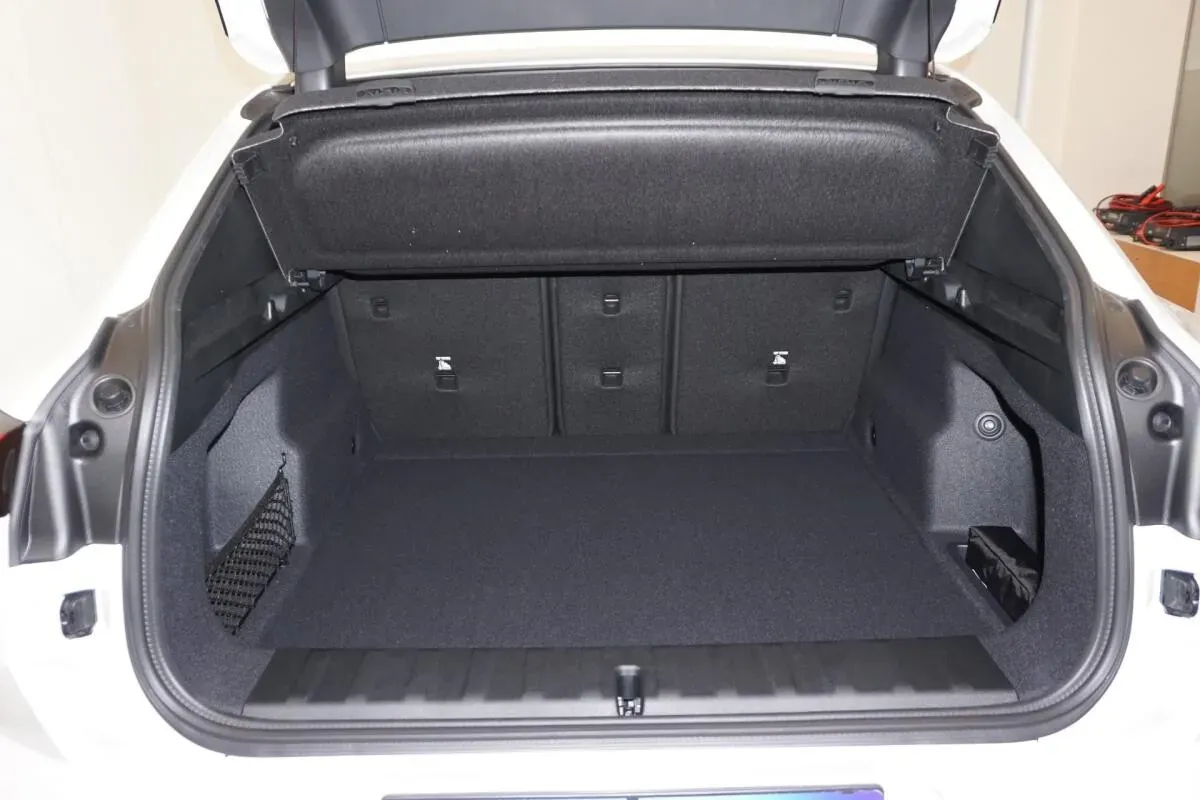 BMW X2 2026 photo 2