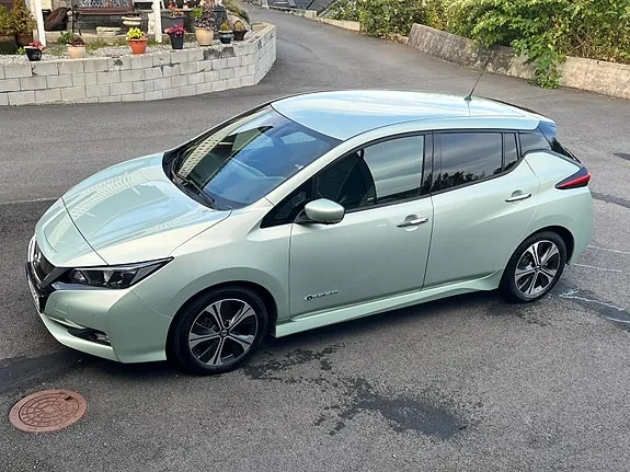 Nissan Leaf 2018 photo 5