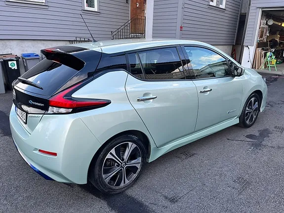 Nissan Leaf 2018 photo 4