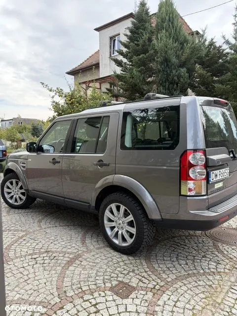 Land Rover Discovery 2011 photo 3