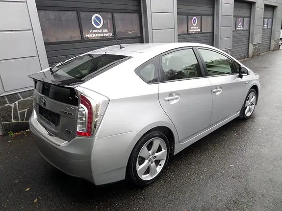 Toyota Prius 2013 photo 4