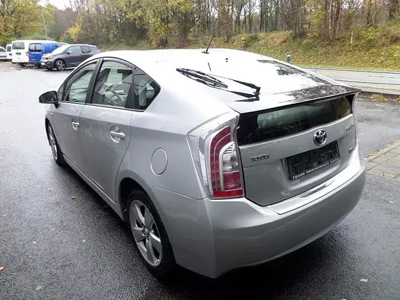 Toyota Prius 2013 photo 5