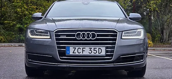 Audi A8 2015 photo 3