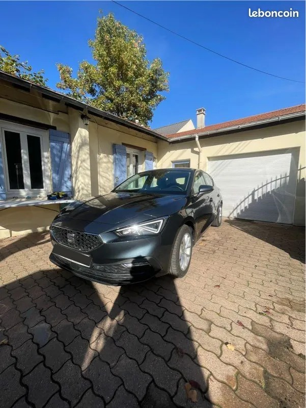 Seat Leon 2021 photo 2