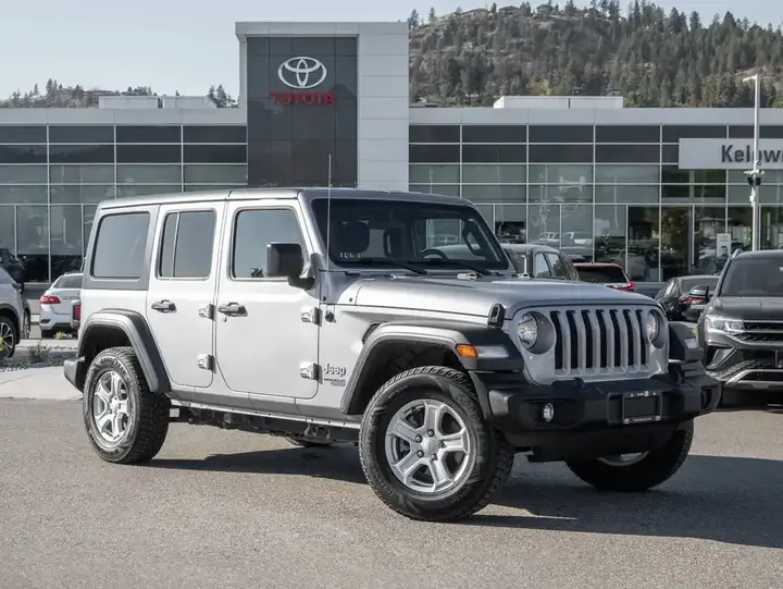 Jeep Wrangler 2018 photo 2
