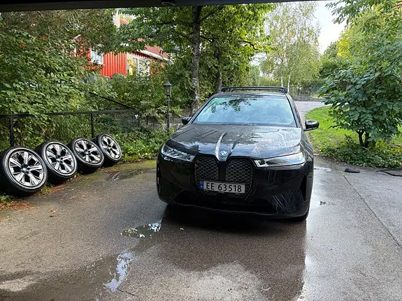 BMW Ix 2023 photo 3