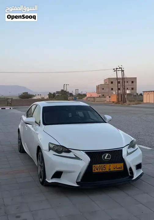 Lexus Is 2014 photo 2