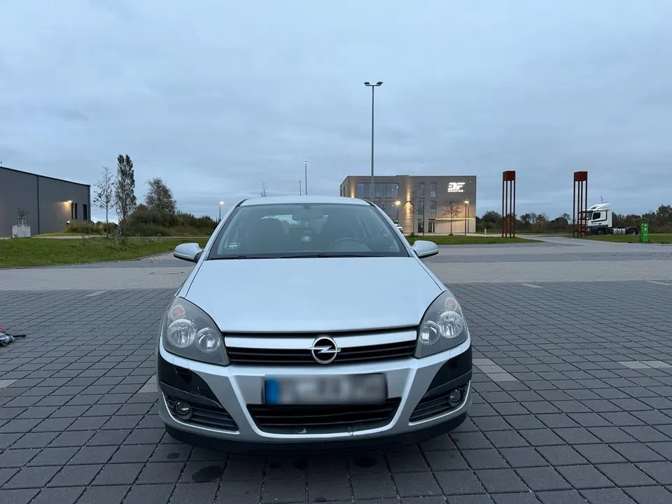 Opel Astra H