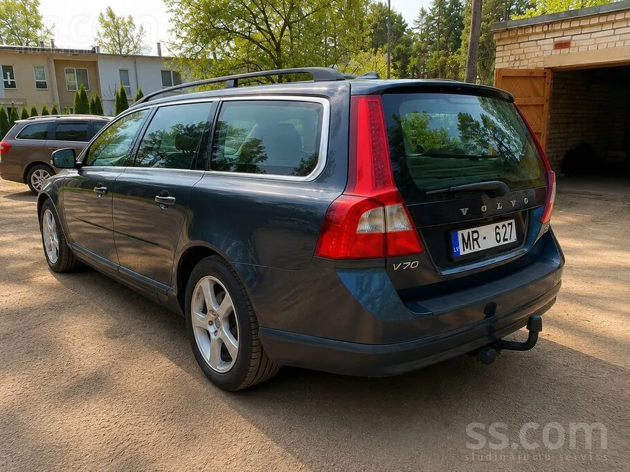 Volvo V70 2012 photo 3