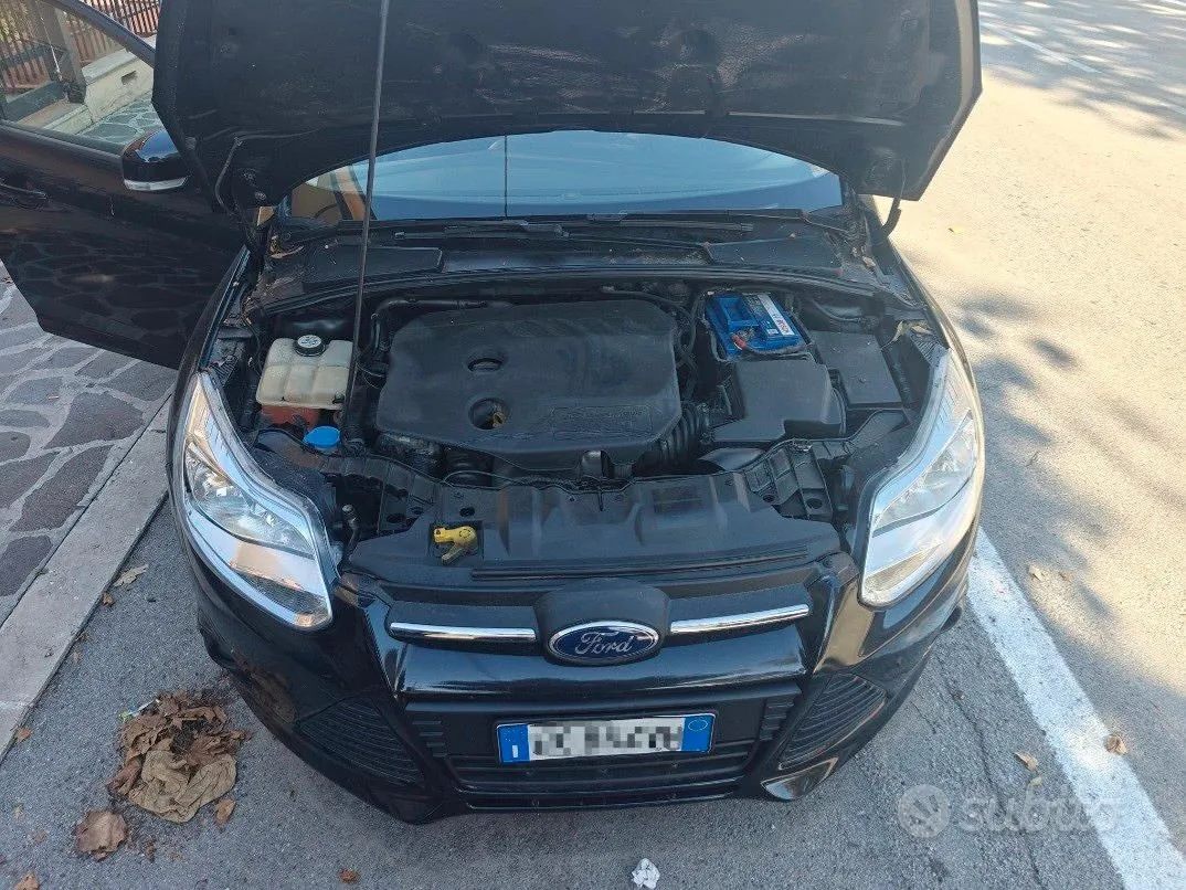 Ford Focus 2012 photo 3