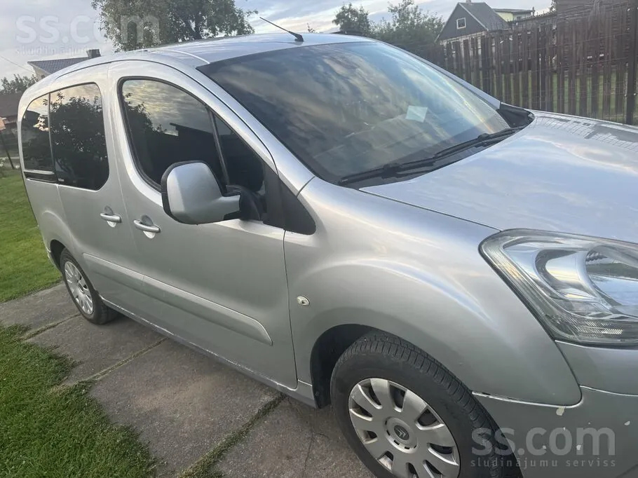 Citroen Berlingo 2010 photo 3