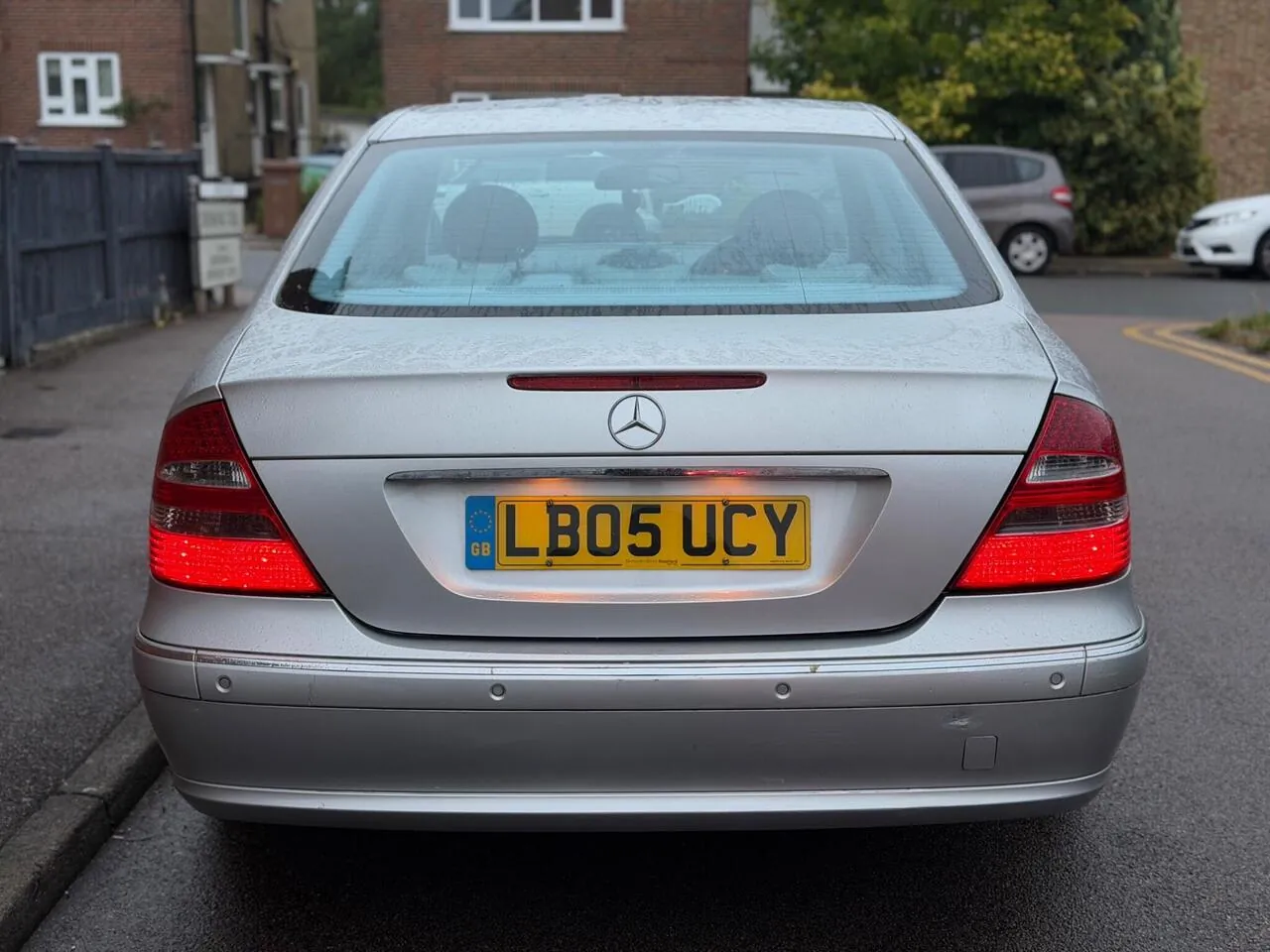 Mercedes-Benz E-Class 2005 photo 4