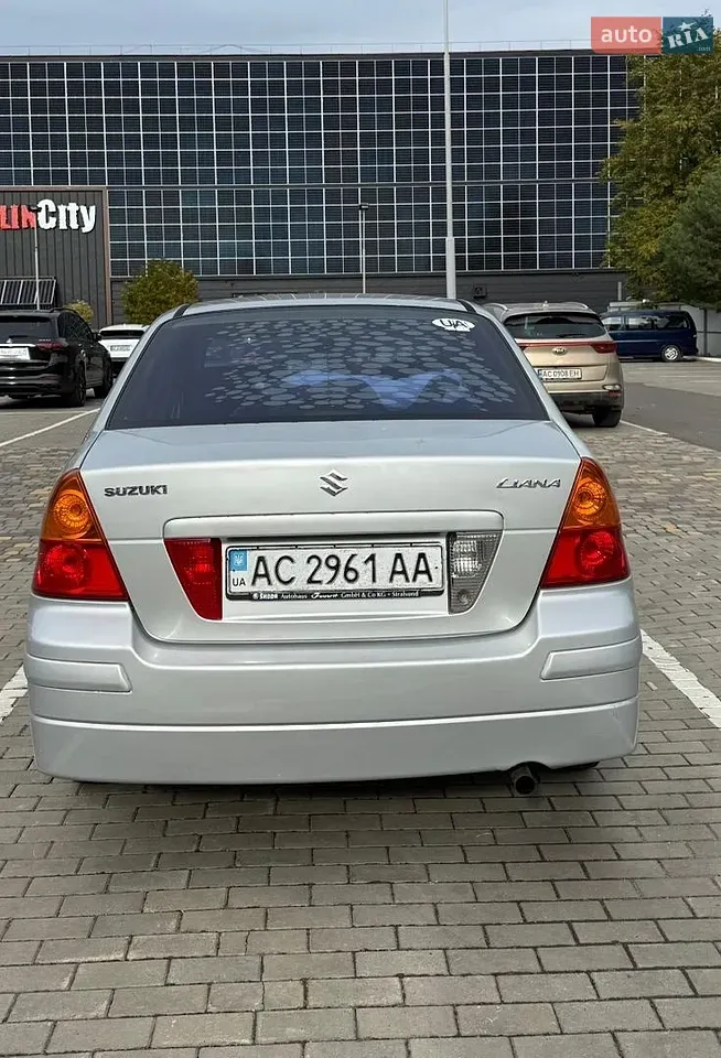 Suzuki Liana 2005 photo 5
