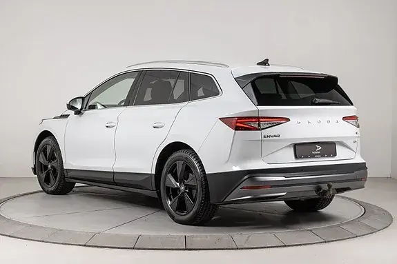 Skoda Enyaq 2023 photo 5