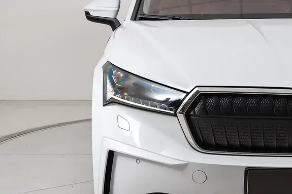 Skoda Enyaq 2023 photo 4