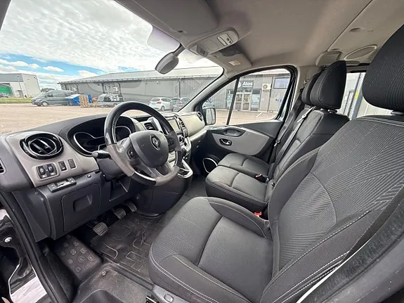 Renault Trafic 2018 photo 5