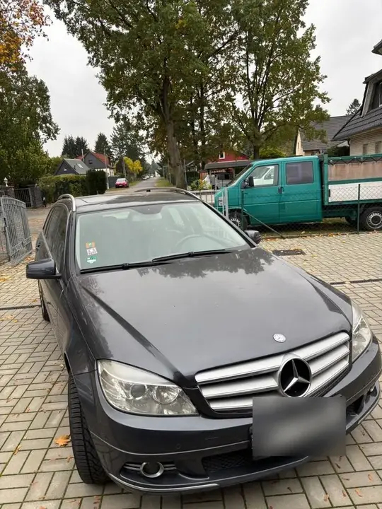 Mercedes-Benz C180