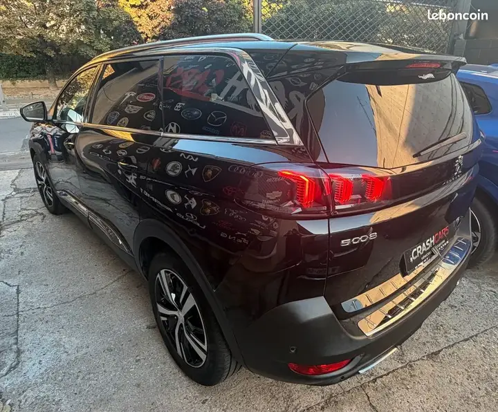 Peugeot 5008 2022 photo 4