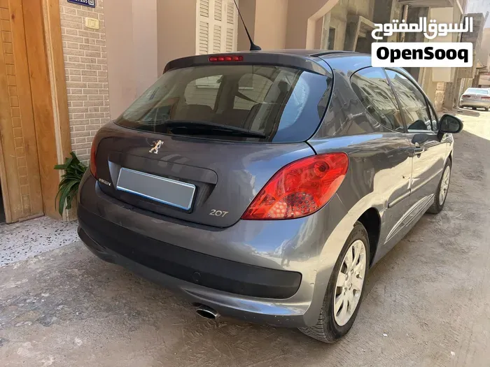 Peugeot 207