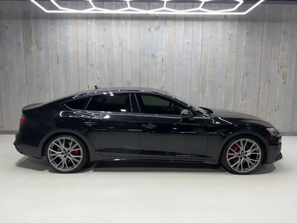 Audi S5 2024 photo 2
