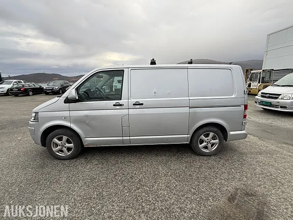 Volkswagen Transporter 2014 photo 2