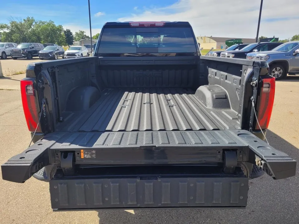 GMC Sierra 2500Hd 2025 photo 5