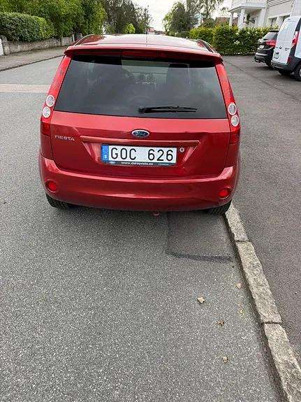 Ford Fiesta 2008 photo 4